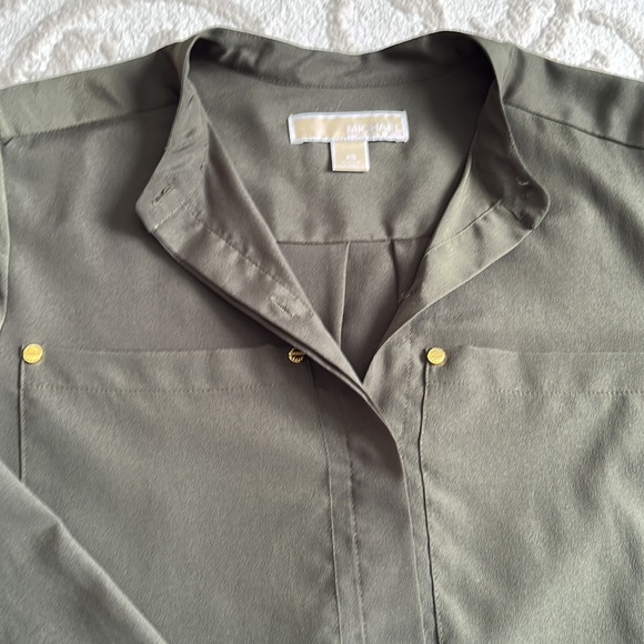 MK green blouse - Picture 2 of 2